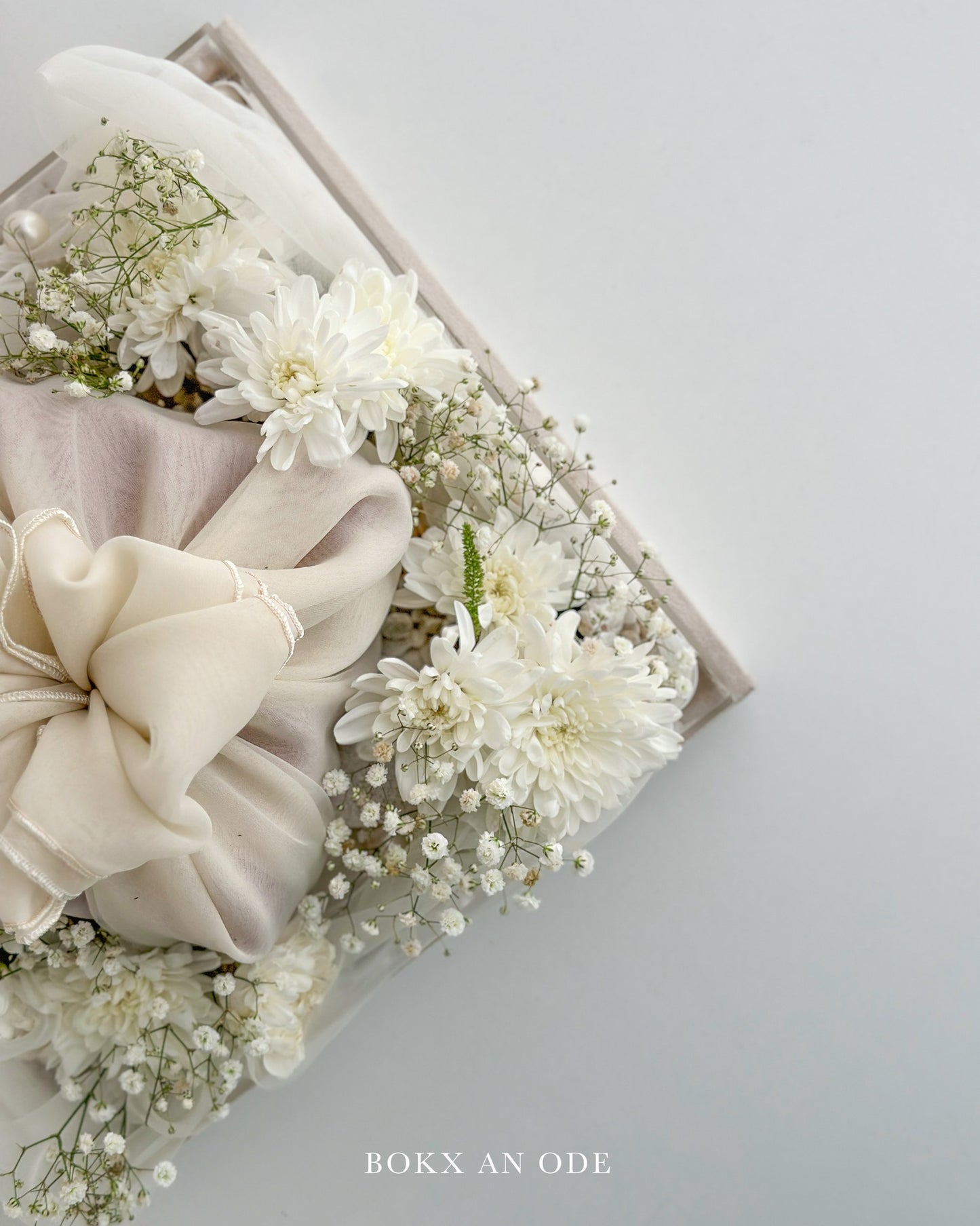 Groom's Tray