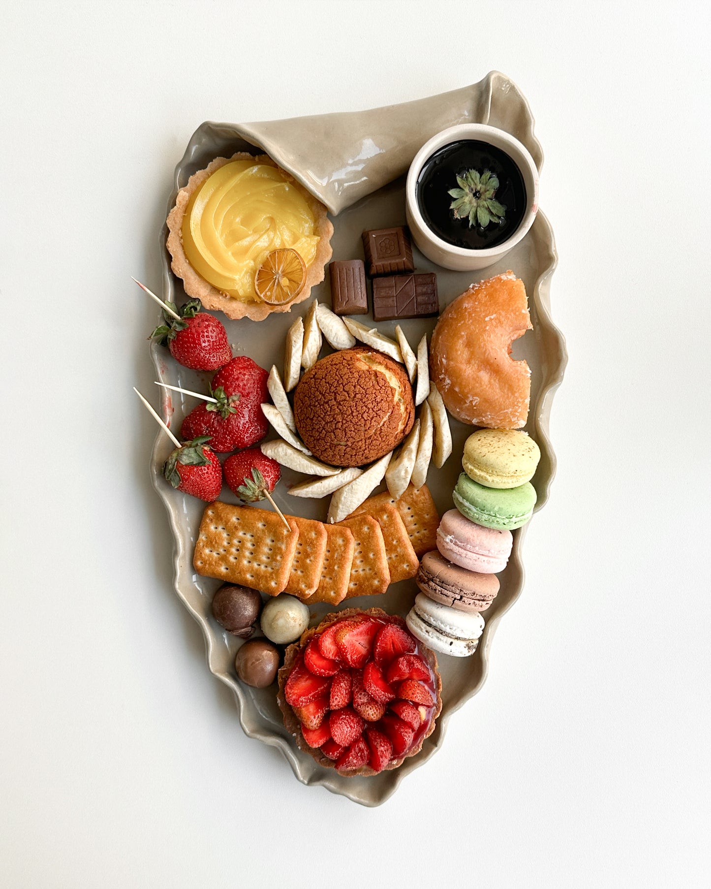 The Leaf Platter - Ceramic