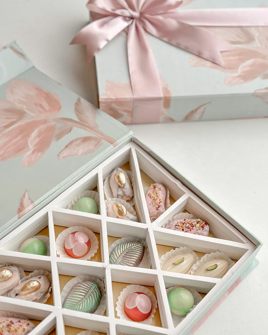 Bon & Blush