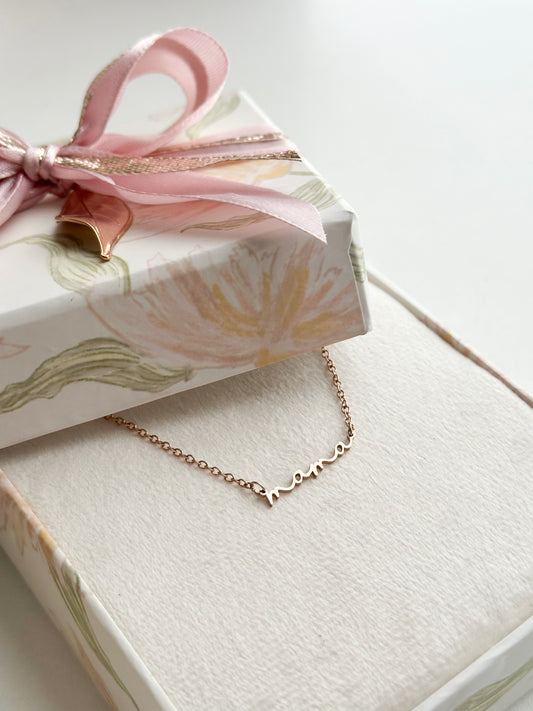 "mama" Pendant