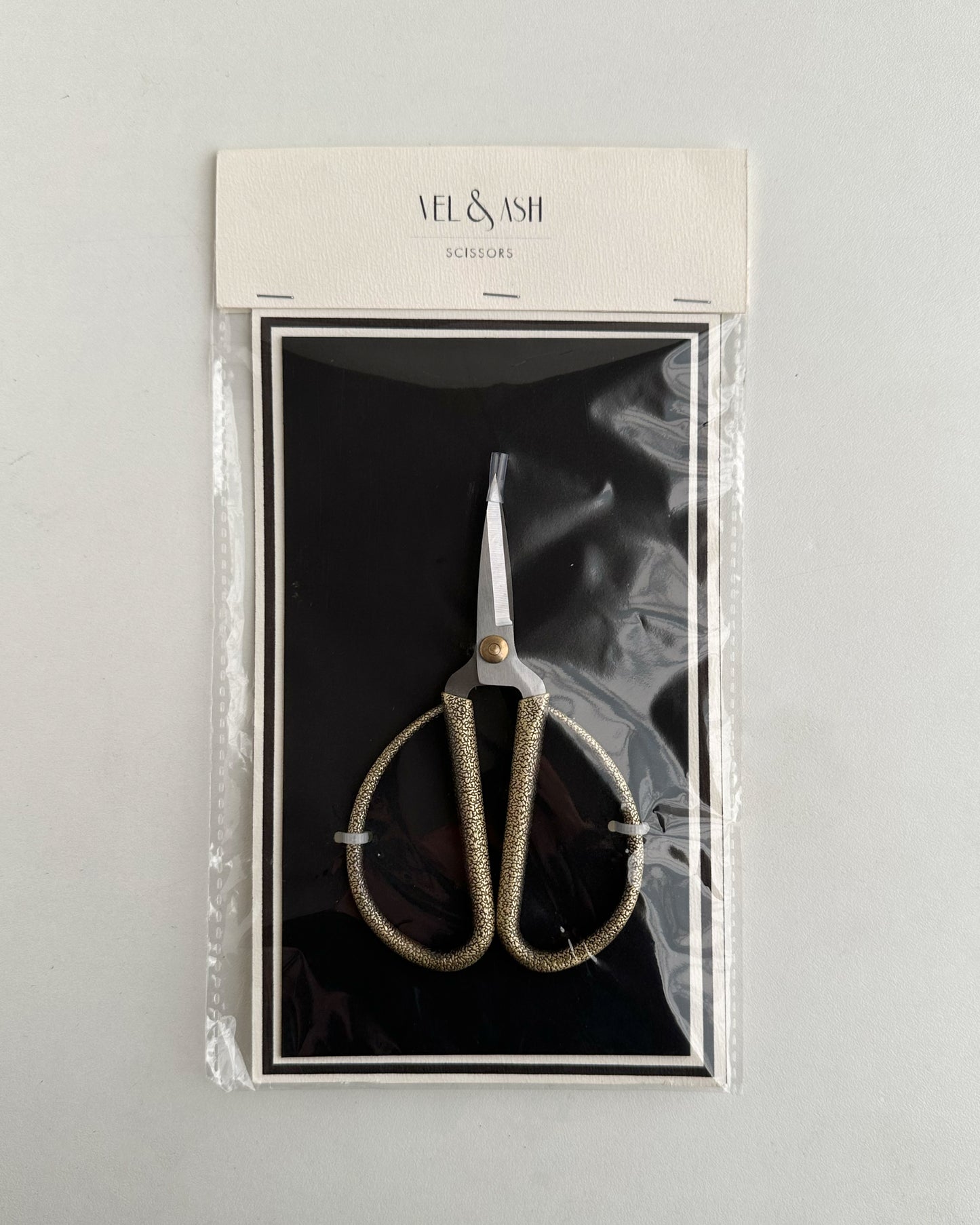 Dragon Scissors