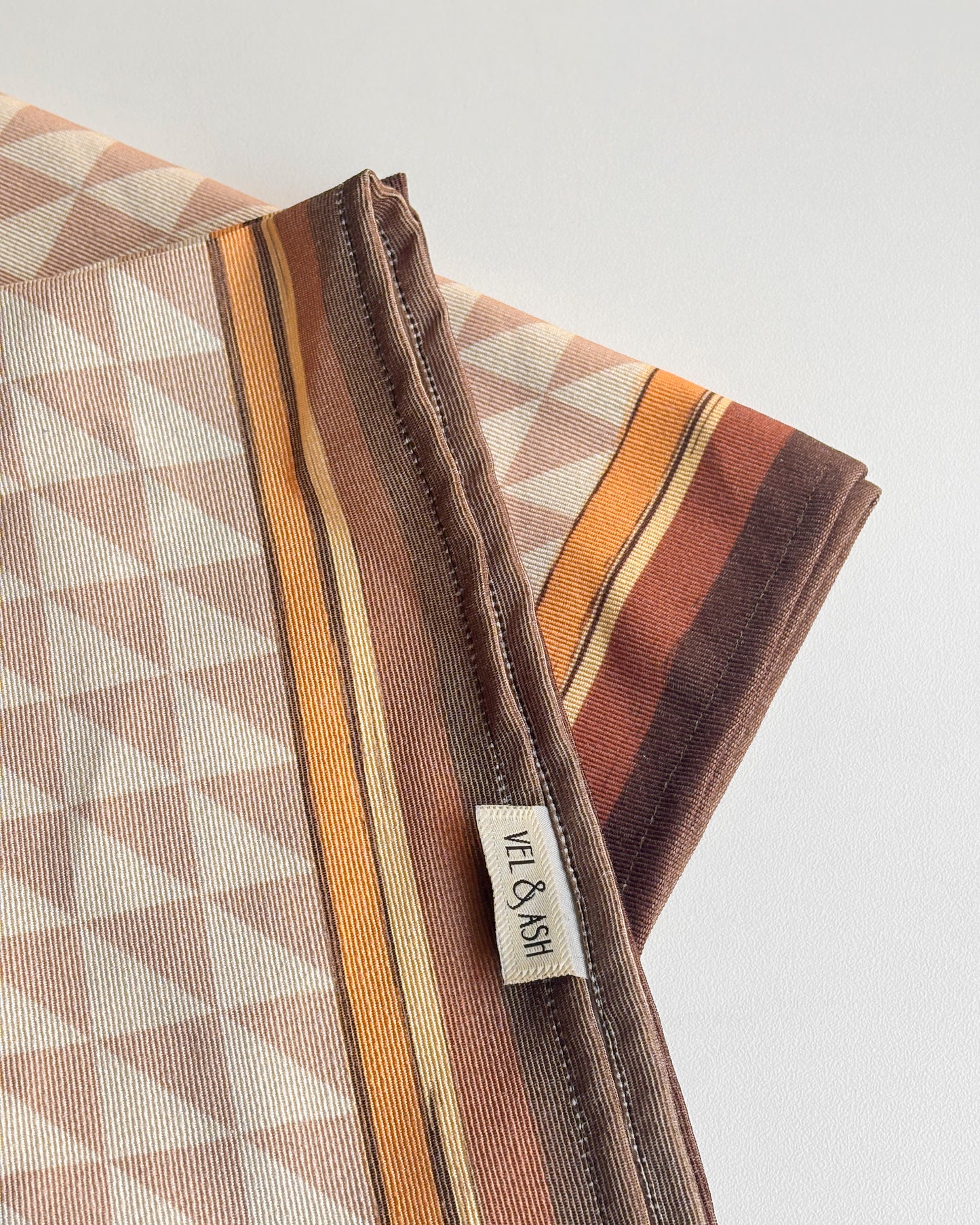 Serving Linen