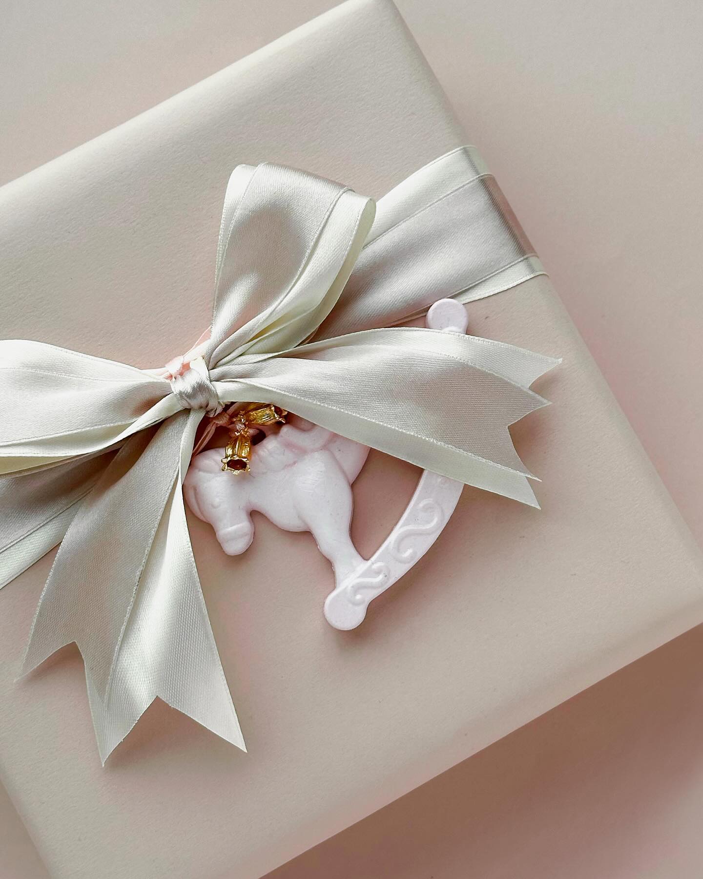 Sculpted Tag